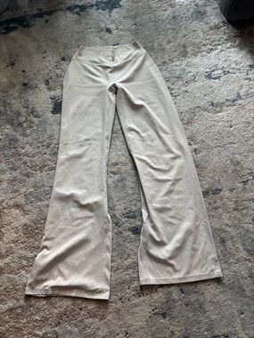 ONER SoftMotion Cream Straight Leg Pants size Medium Regular